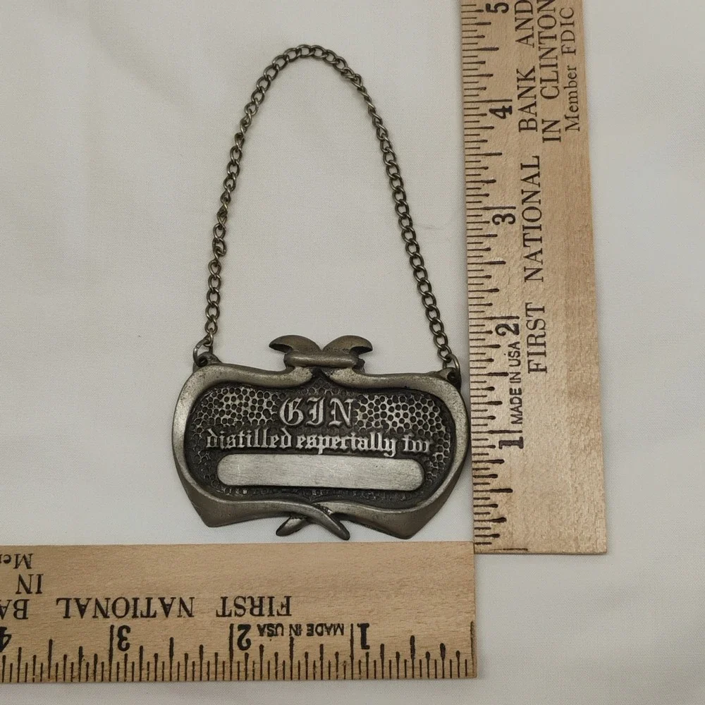 Bacchus Pewter GIN Decanter Alcohol Bottle Engraveable Chain Label Tag USA